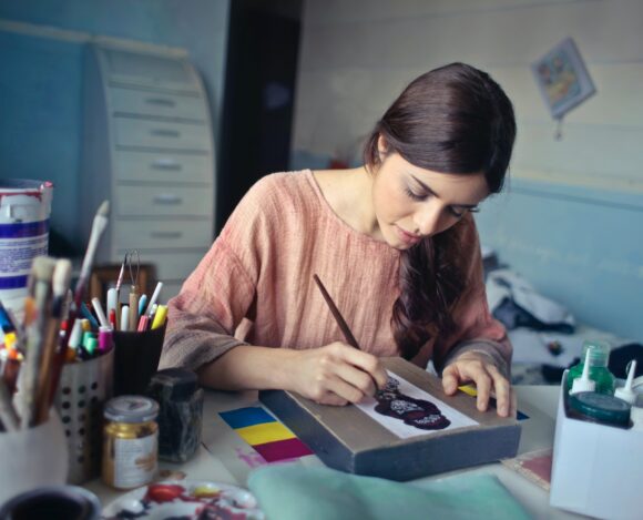 Presentes para quem gosta de desenhar: 20 dicas úteis e artísticas Presentes para quem gosta de desenhar: 20 dicas úteis e artísticas